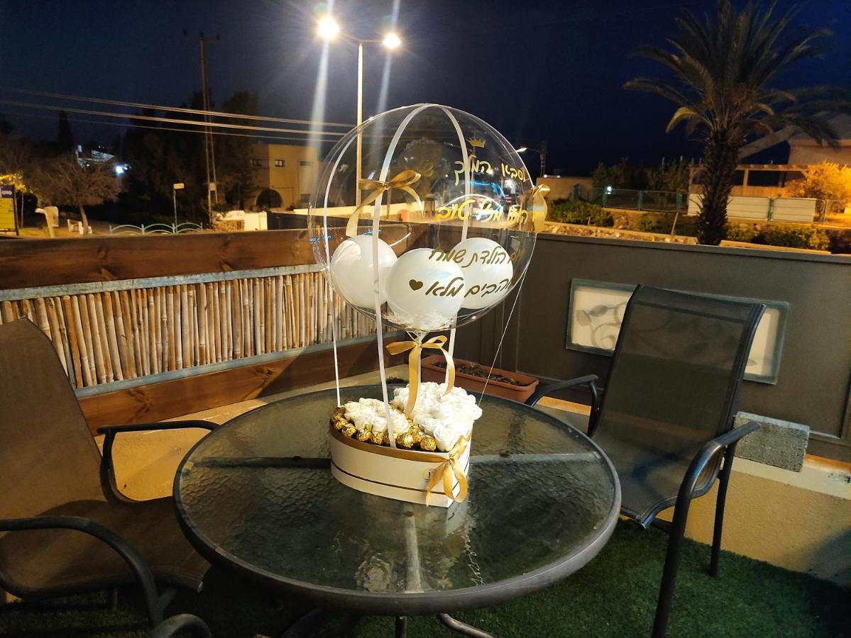 Arad-Dead Sea Bashiris Place エクステリア 写真